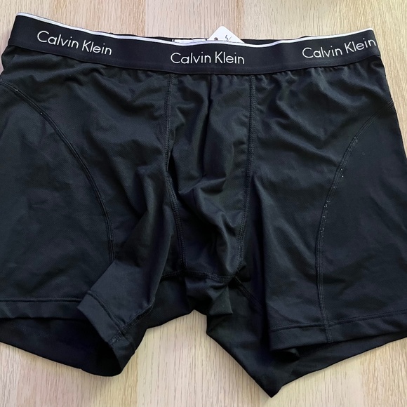 Calvin Klein L boxer briefs - Picture 1 of 3